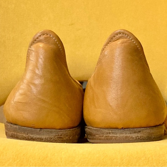 Yeminici Hand Made Shoes (Size 40 / US W 9 - 9.5 / US M 7.5 -8) - Picture 4 of 8